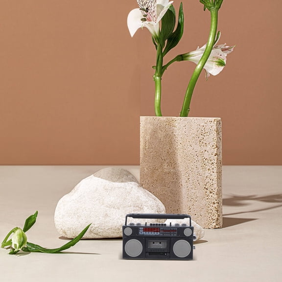 Mobestech Dollhouse Toy Mini House Radio Model Black Plastic Decoration 1Pcs