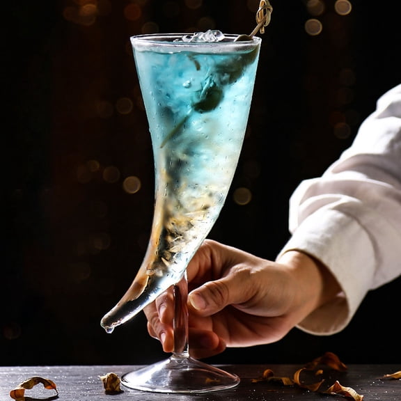 Mobestech Elegant Glass Cow Horn Goblets Transparent Creative Design for Home 2Pcs