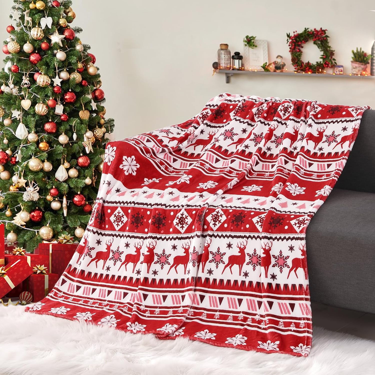 Mocaletto Elegant Fuzzy Throw Blanket, Christmas Tree Snowman Santa