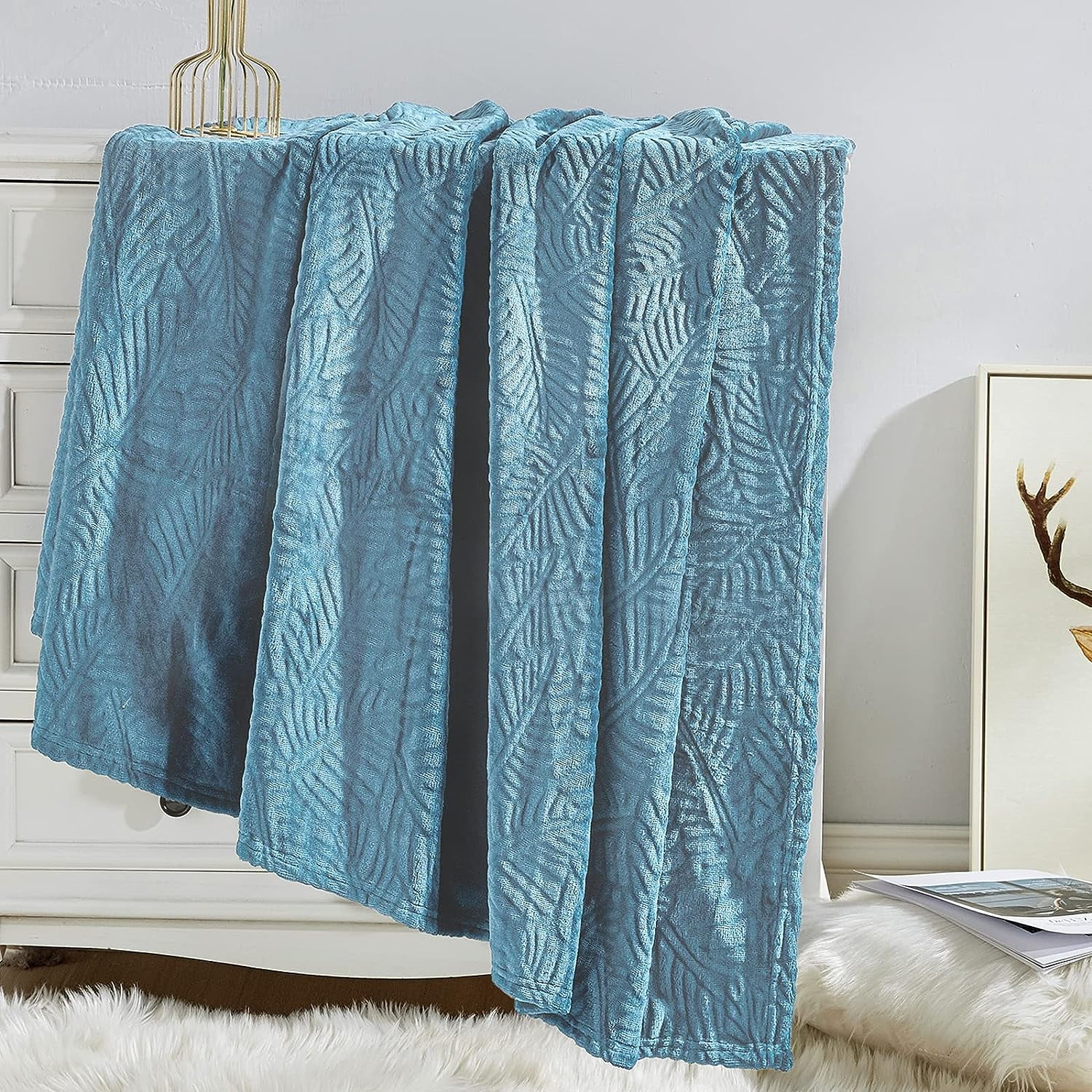 Mocaletto Throw Blankets,Fleece blanket,Soft Fuzzy Plush Blanket