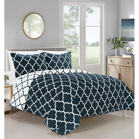 Mocassi All Season Comforter - Medium Weight & Super Soft - Quatrefoil Pattern Down Alternative, Reversible 3-Piece Set, King/California King, Navy/White