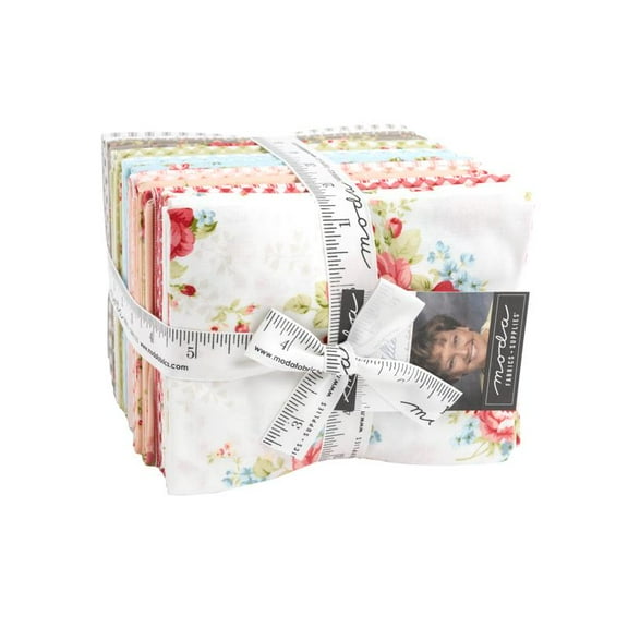 Moda Fabrics Ellie Fat Quarter Bundle by Brenda Riddle Designs 18760AB