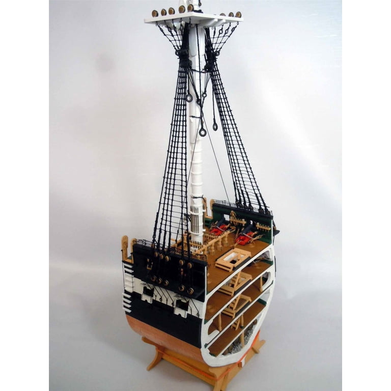 Model Shipways USS Constitution Cross-Section 1797 Wood Model - 1