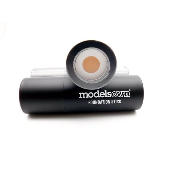 Models Own Foundation Stick 01    .44oz