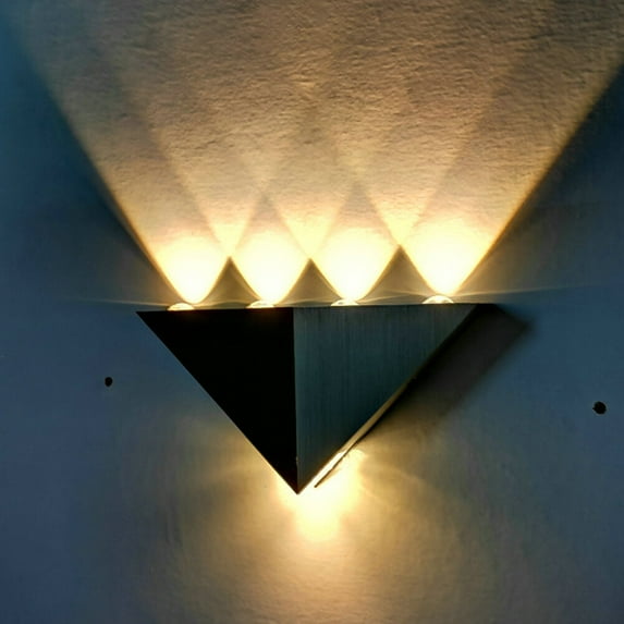 Modern 5W LED Wall Light Up-Down Wall Lamp Triangle Indoor Outdoor Light (Warm White)