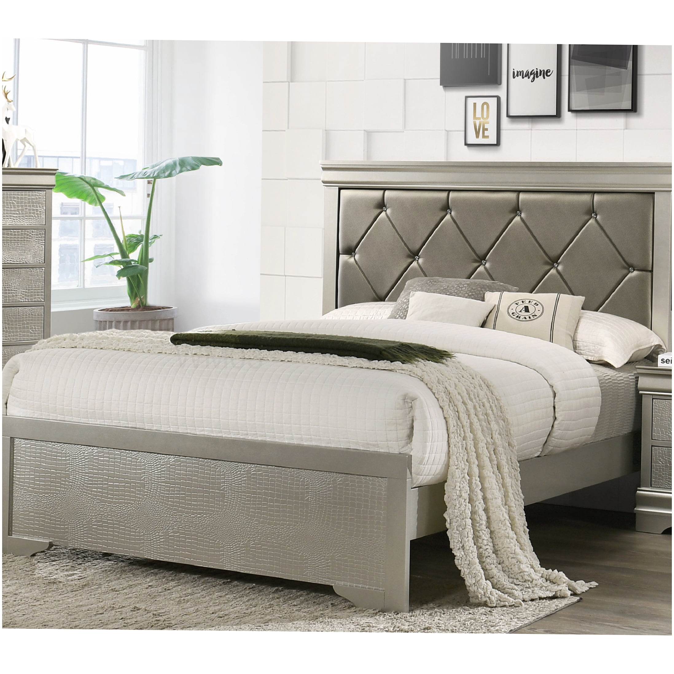 Modern Beige Fabric Upholstered Bed Frame, Queen Size Platform Bed with Tufted Headboard