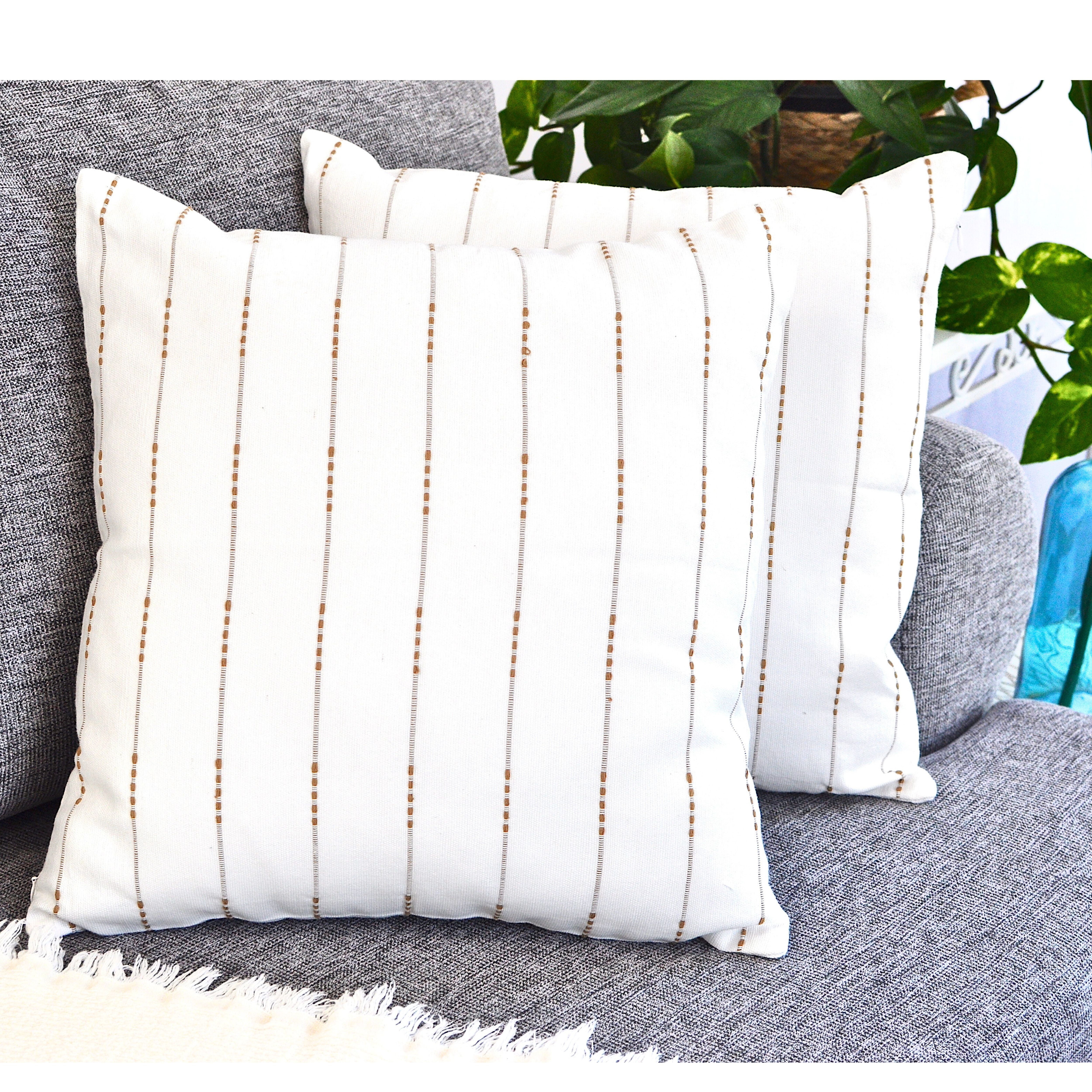 https://i5.walmartimages.com/seo/Modern-Cotton-Pillow-Covers-18-x18-inches-White-Woven-Loom-Stripe-Pattern-Contemporary-Luxury-Cushion-Simple-Throw-Cases-For-Living-Room-Sofa-Couch-B_a8e371d6-0cf0-452c-9f74-e2782a018158.6241e2fb1b1d93a39a08cf49e2d5d846.jpeg