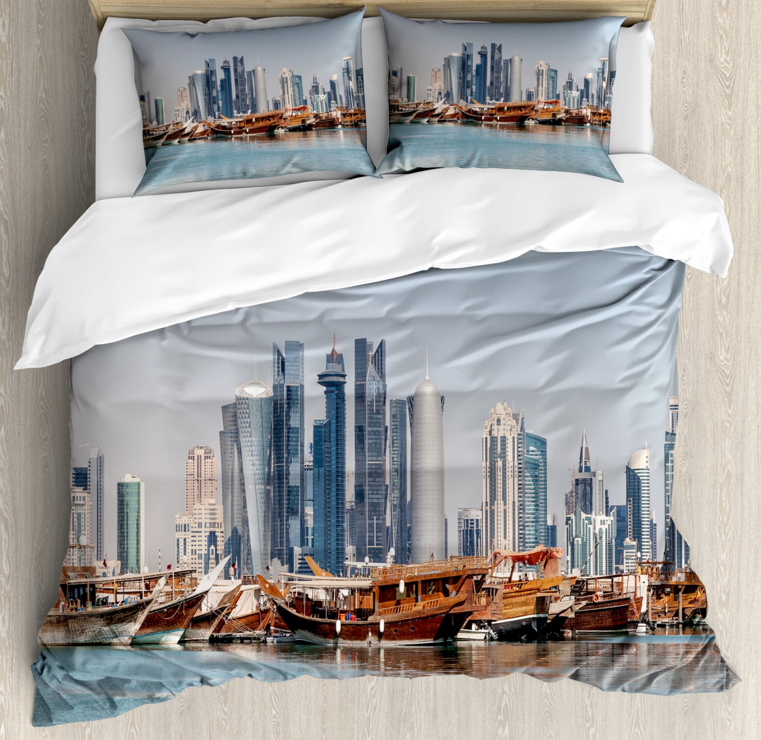 Modern Duvet Cover Set, Qatar City Skyline at Dhow Middle Eastern Coast
