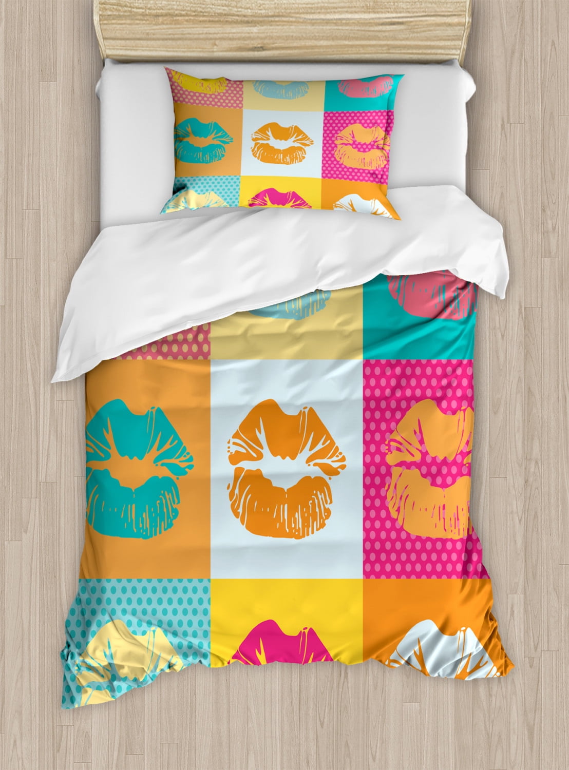 Twin Multicolor Microfiber Duvet Cover Set with Lip Print