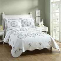 Modern Heirloom Gwen White 2-Piece Quilt Set, Twin