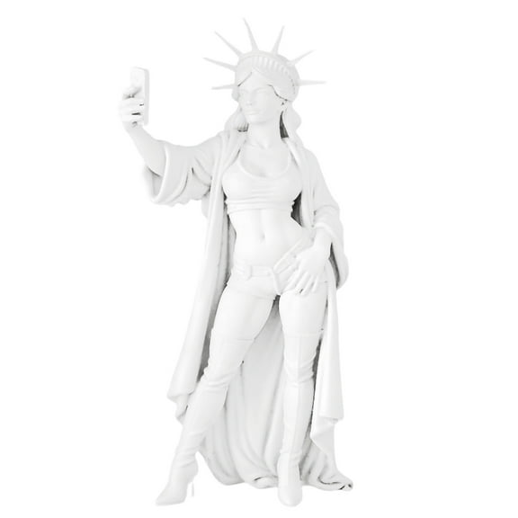 Modern Liberties Statue Figurine With Smartphone Unique Conversation Starting Home Office Table Display Decors Ornament
