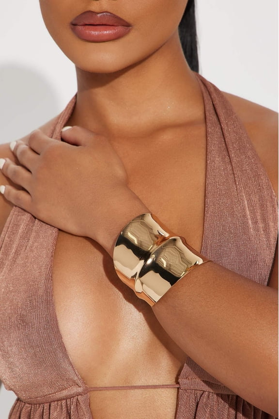 Modern Luxury Cuff Bracelet - Gold