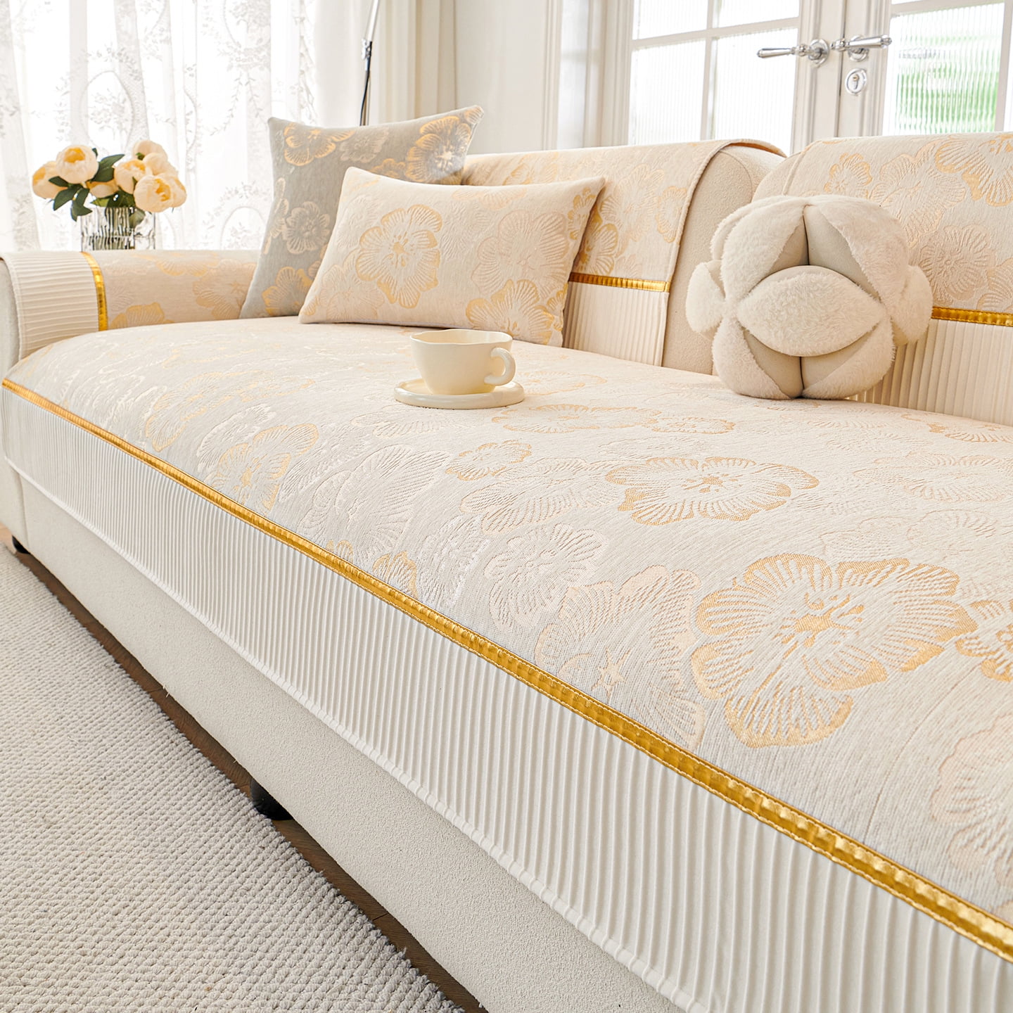 Modern Luxury Elegant Couch Cover, Soft Floral Leaf Chenille Sofa Cover, Non-Slip Washable Fits Various Sectional Sofa, Pet Kid-Friendly Furniture Protector,Off White-1pc 27"x70"