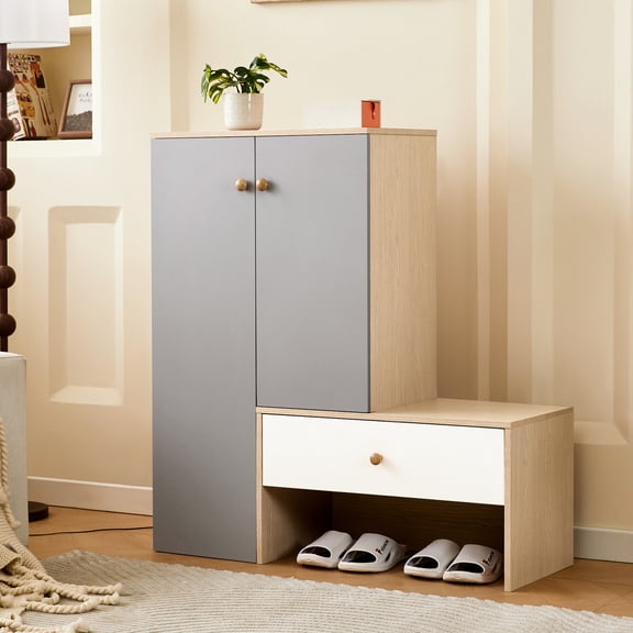 Modern Minimalist Style / Hallway Decor / Practical Functionality