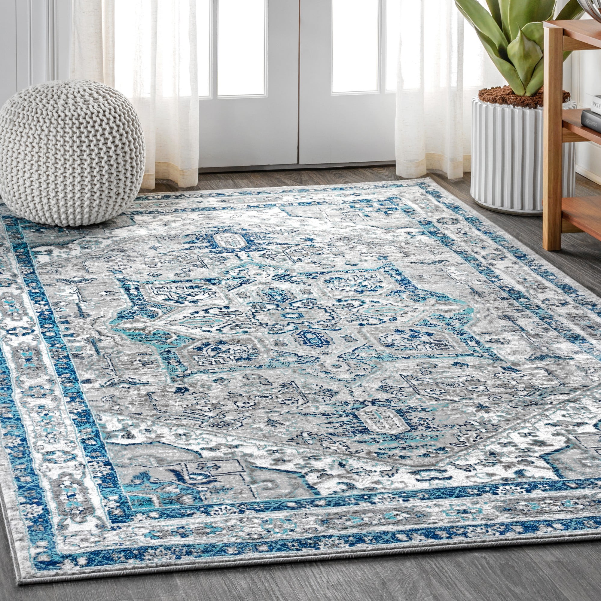 Gray Synthetic Reversible 8' x 10' Stain-Resistant Area Rug