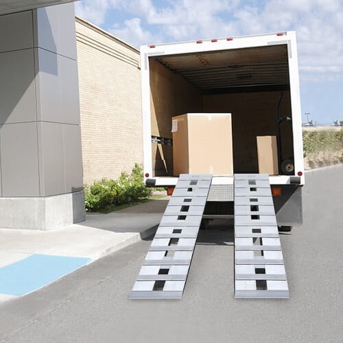Modern Rectangular Silver Truck Car Auto Trailer Ramps 2pcs Aluminum Trailer Ramps Loading Ramps