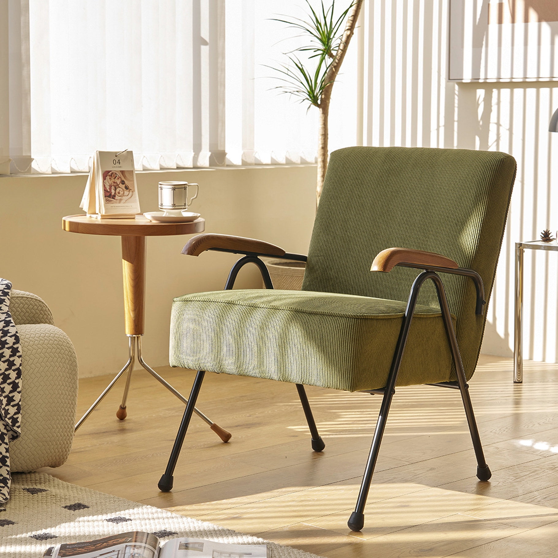 Picture of Modern Sofa Chair | Metal Frame and Resilient Foam Fill | Living Room ...