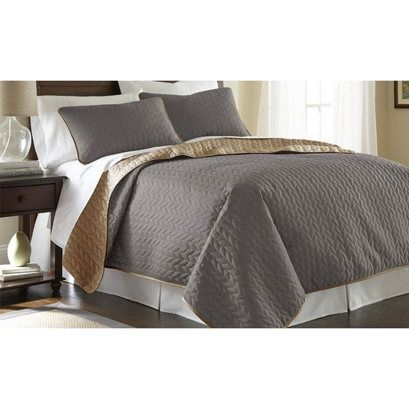 Modern Threads 3 Piece Coverlet, Reversible Leaf Design, Atmosphere/Hazel, Queen