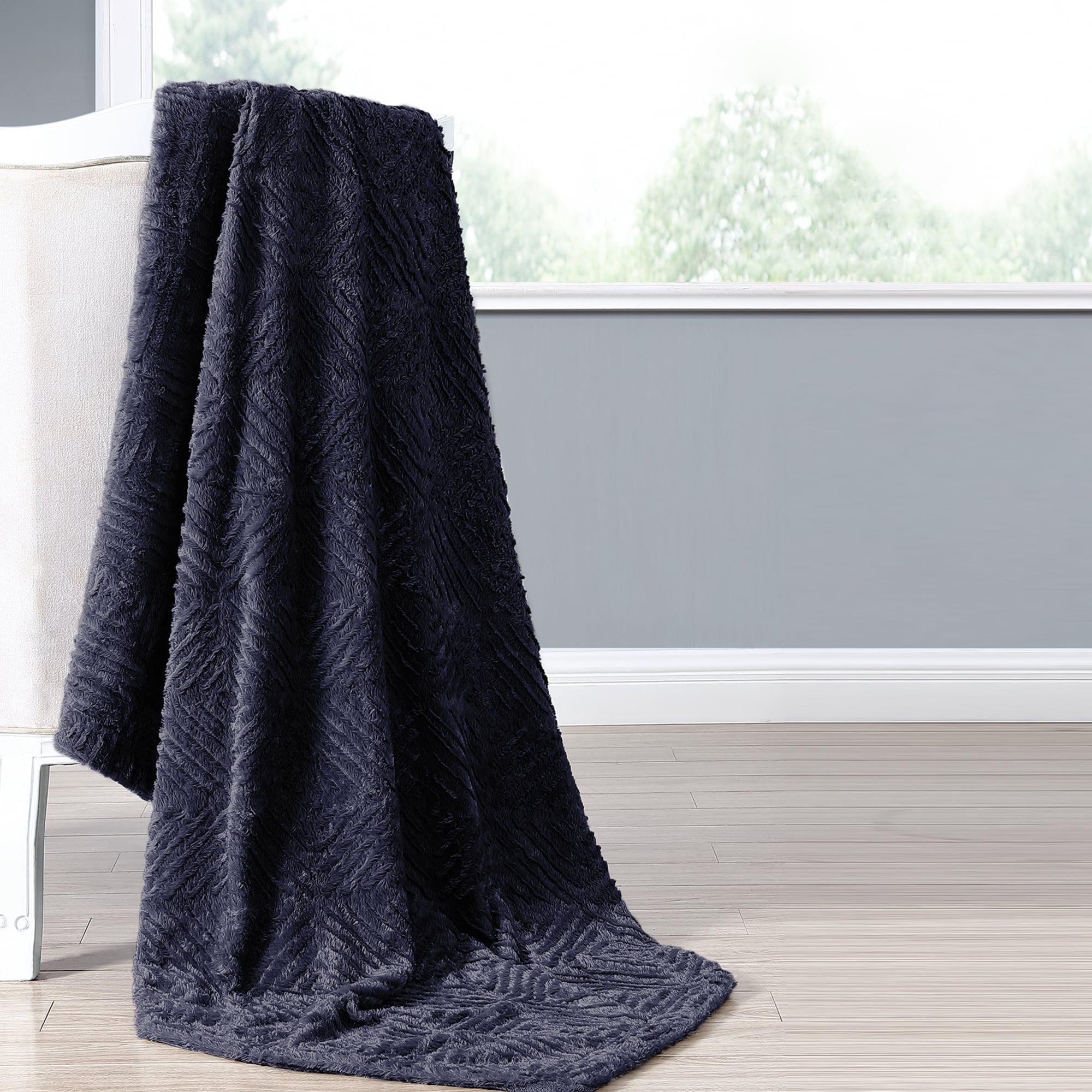 Modern Threads Luxury Faux Fur Microfiber Adult Throw Blanket, 50