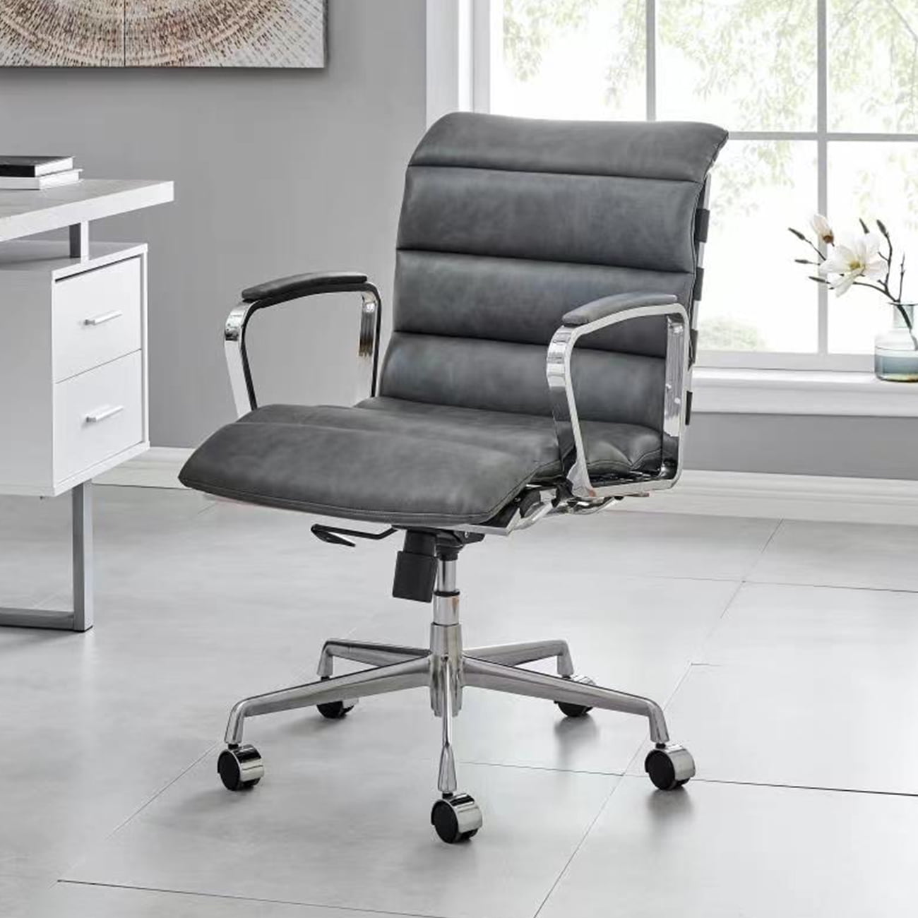 Modern swivel office desk chair luxury executive boss ergonomic ...