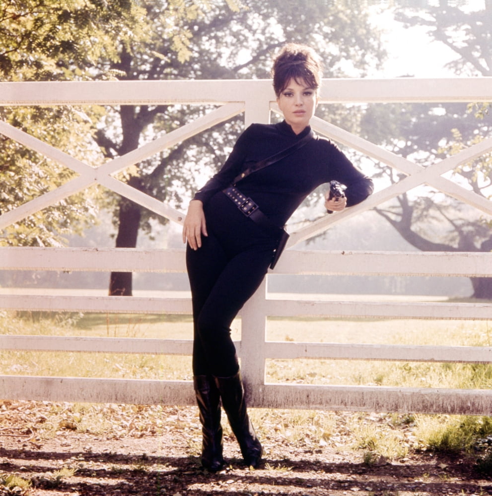 Modesty Blaise Canvas Art - (16 x 20)