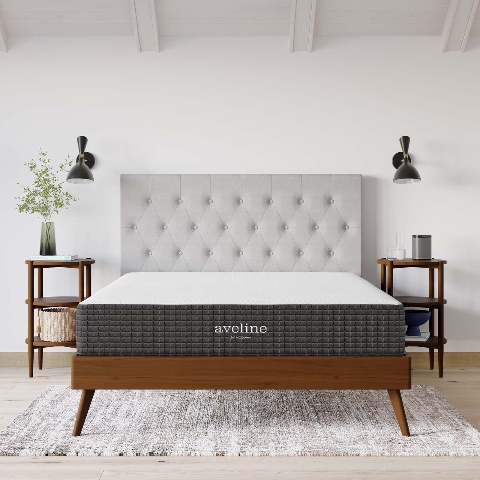 Modway Aveline 10" Modern Style Memory Foam King Mattress in White