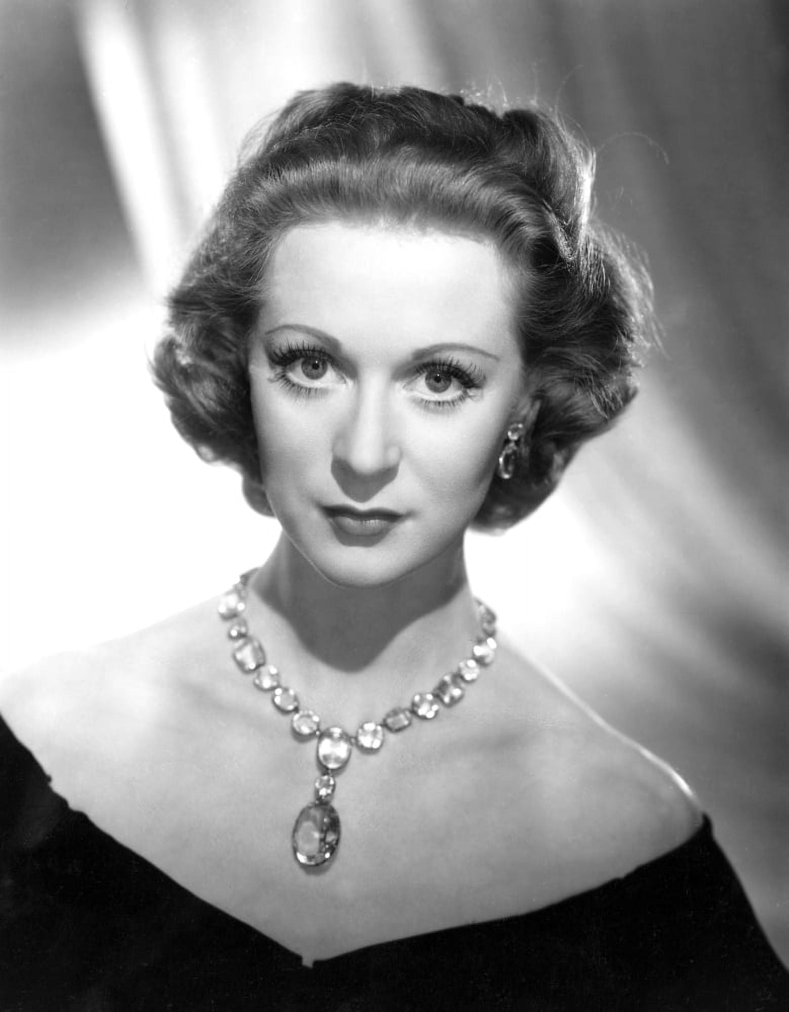 Moira Shearer Canvas Art - (16 x 20)