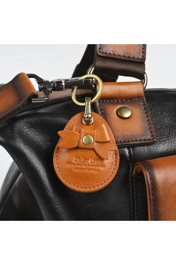 Leather Compatible Apple AirTag Keychain Case – Handmade Genuine Cowhide Case