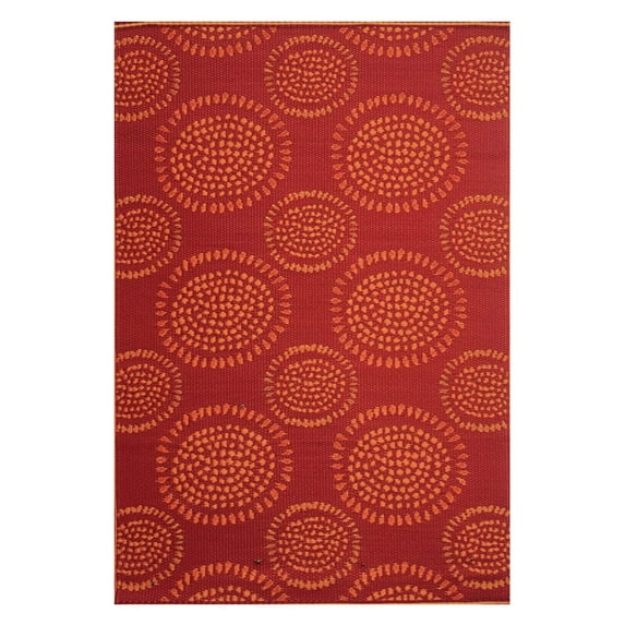 Molly Red Indoor/Outdoor Rug - UV Resistant, Made from 100% Recycled Material, Reversible, Waterproof
