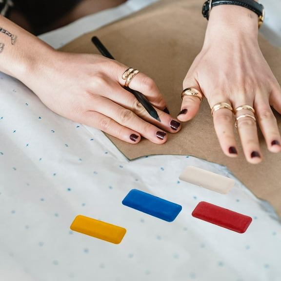 Moluckfu 4 Boxes Fabric Marking Chalk Red Blue Yellow for Tailoring Seam Marking Cloth