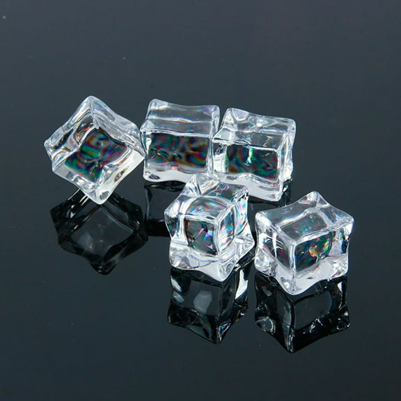 Moluckfu 60Pcs Transparent Fake Ice Cubes for Wedding Decorations and Party Acrylic