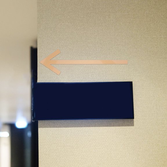 Moluckfu Weather Resistant Golden Acrylic Arrow Wall Sign for Yard Address Event Directions