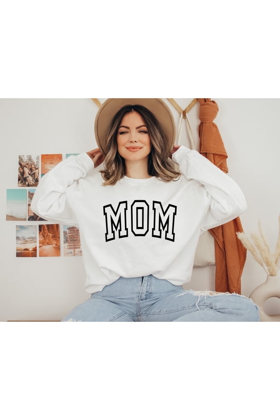 Mom and Dad Matching Sweatshirt or Hoodie Set, Pregnancy Reveal Outfit for Parents, Couple Announcement Gift WHITE