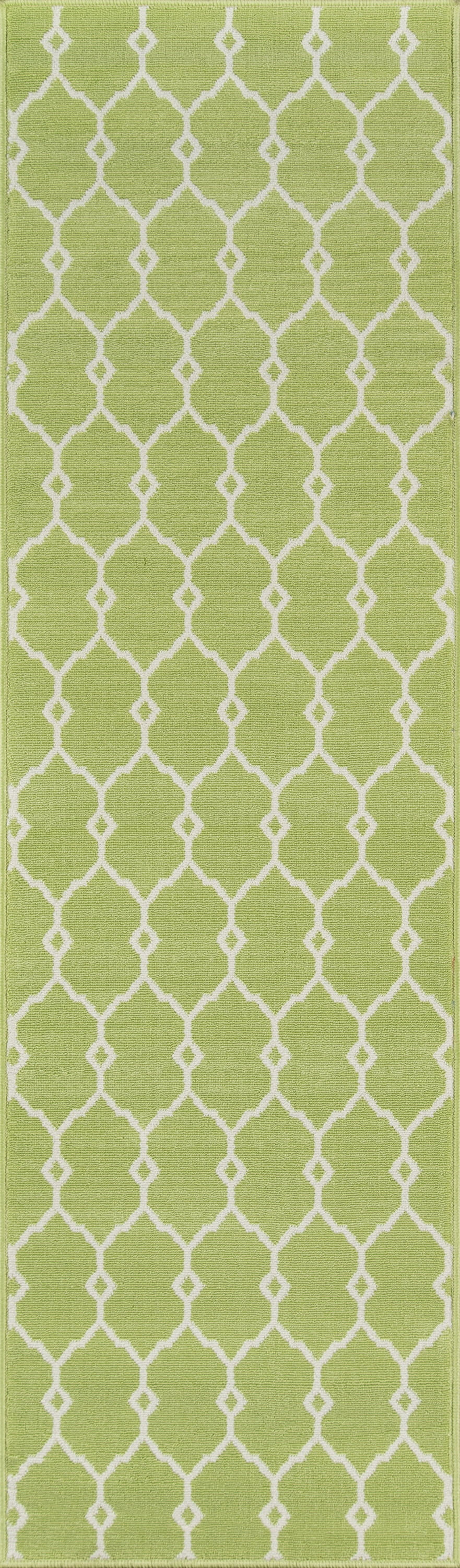 Luxe Green Polypropylene Indoor/Outdoor Runner Rug, 2'3" x 7'6"