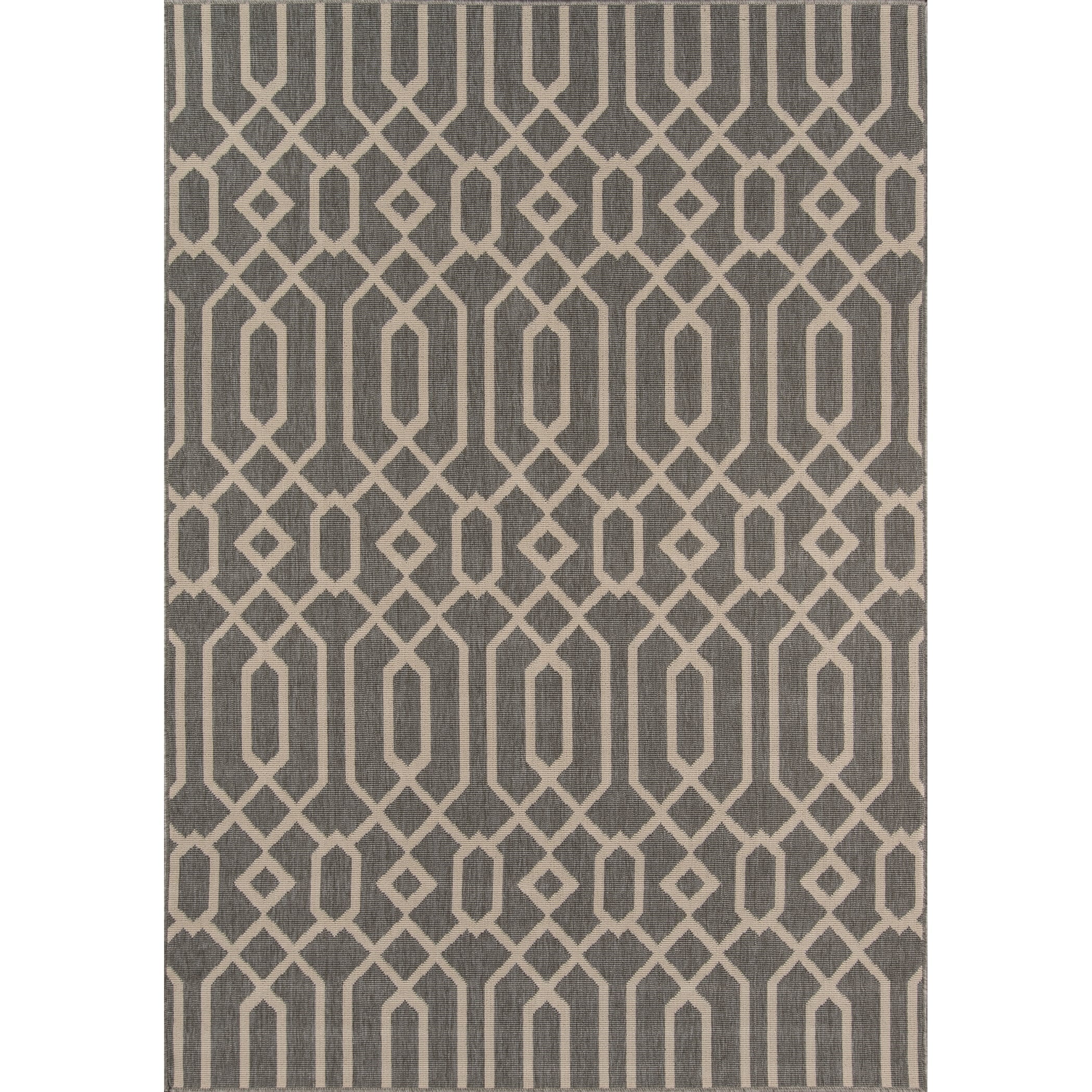 Gray Trellis Pattern Synthetic Rectangular Indoor/Outdoor Rug