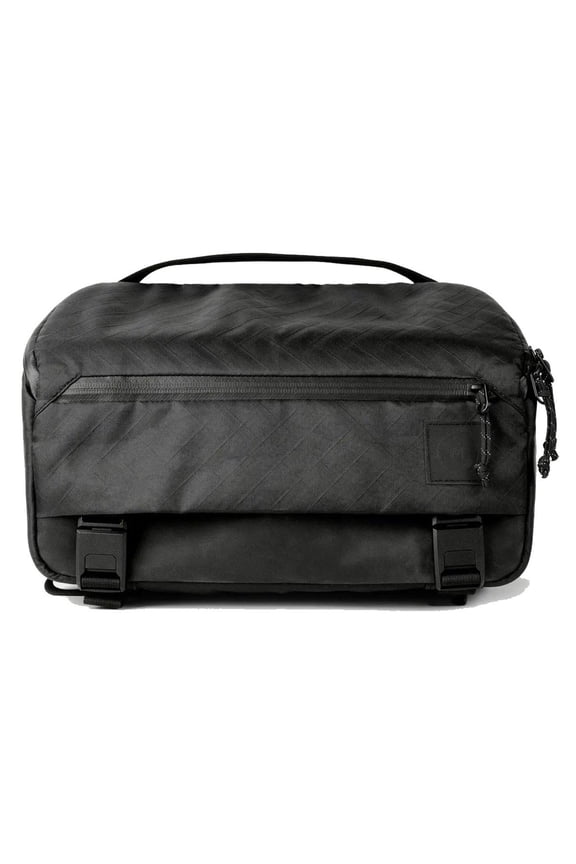 Rugged 10L Camera Sling, Black