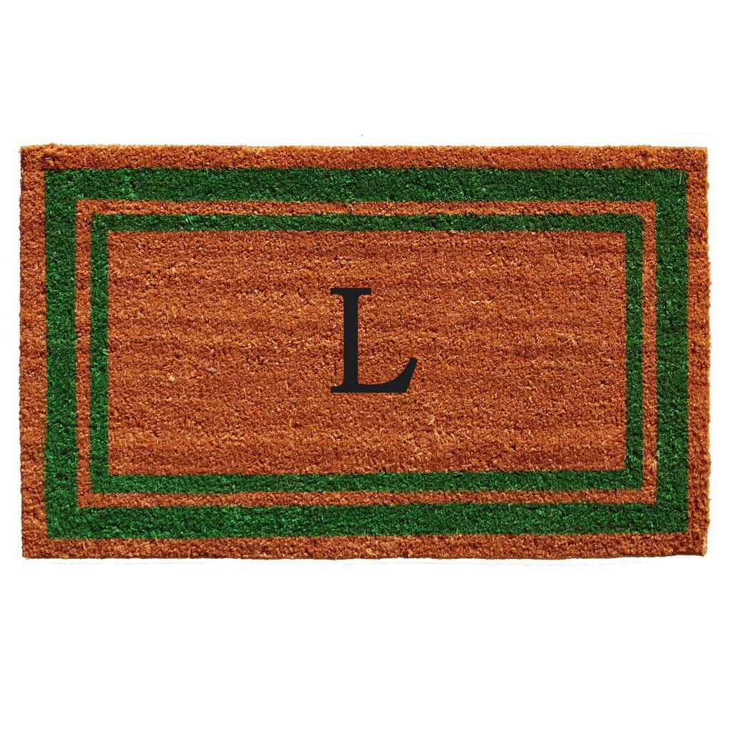 Momentum Mats Green Border Monogram Doormat (1'6 x 2'6)