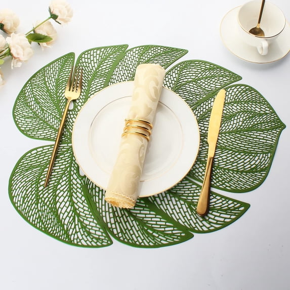 Momihoom Green Leaf Shaped Vinyl Placemats for Dinner Table Metallic Plastic Place Mats Wipeable Table Mats for Wedding Annersary Dinner Table Decoration Mats