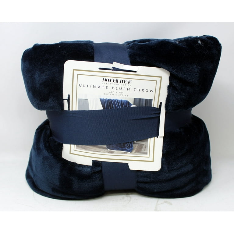 Mon Chateau Luxury Collection Ultimate Plush Throw