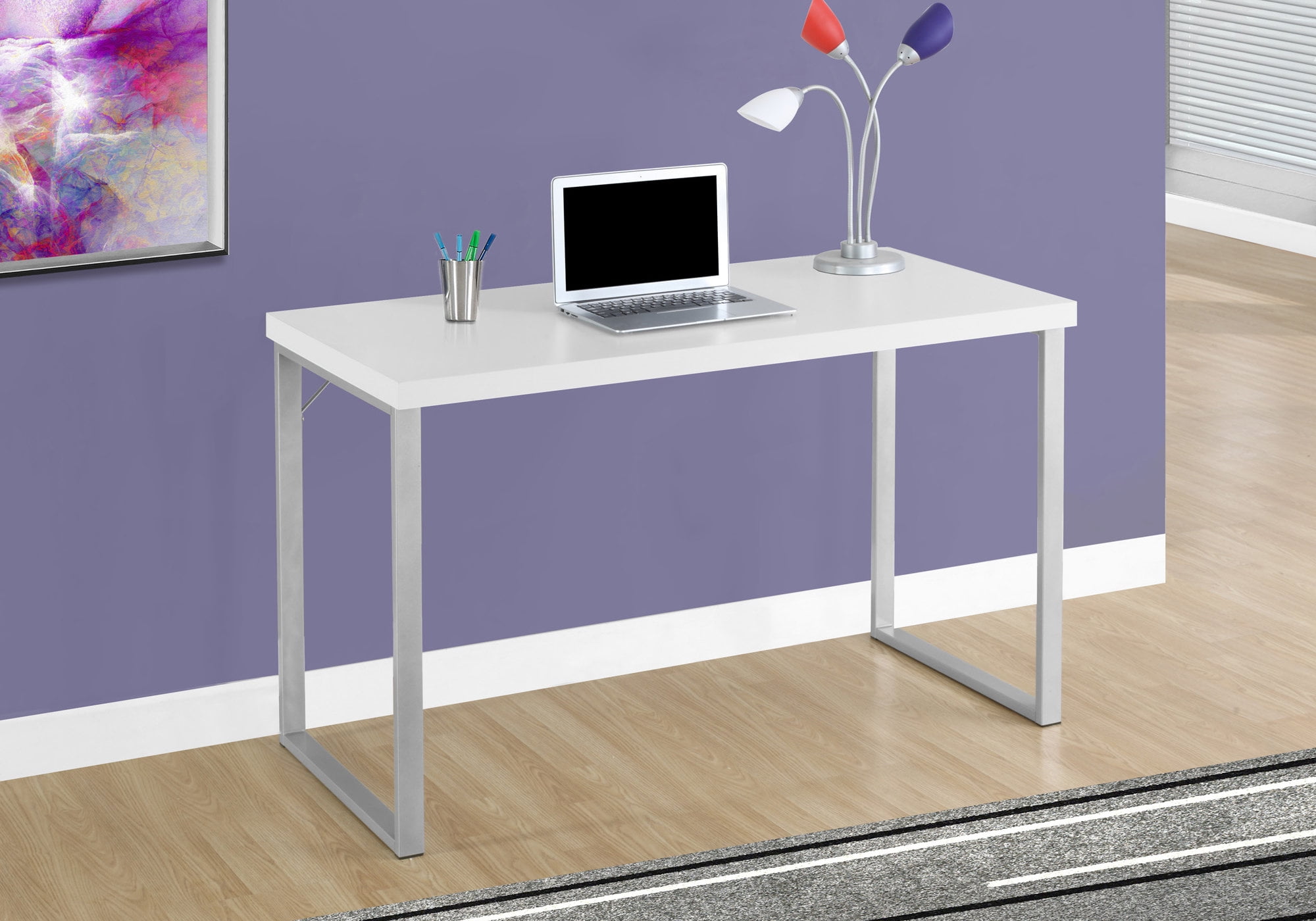Sleek White 47" Contemporary Home Office Desk with Metal Frame