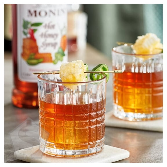 Monin Premium Hot Honey Flavoring Syrup 1 Liter - 4/Case