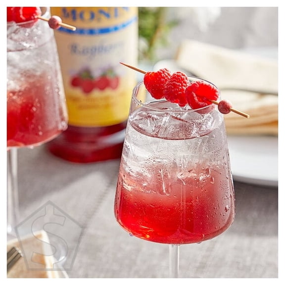 Monin Sugar-Free Raspberry Flavoring / Fruit Syrup 1 Liter - 4/Case