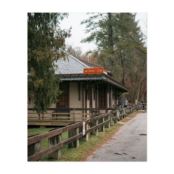 Monkton Station - Monkton Maryland Photography Architecture Vintage Rustic Autumn Rural Scenic Travel Poster Unframed Wall Art Print 6 x 8 inches
