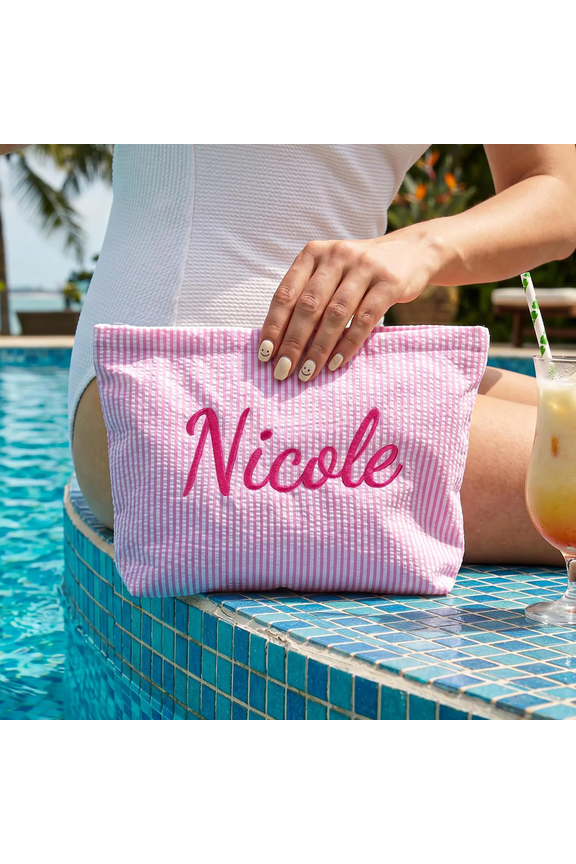 Monogrammed Seersucker Makeup Bag, Custom Bridesmaid Makeup Bag, Vacation Travel Pouch, Makeup Organizer, Bridesmaid Gift, Cosmetic Gift for Her