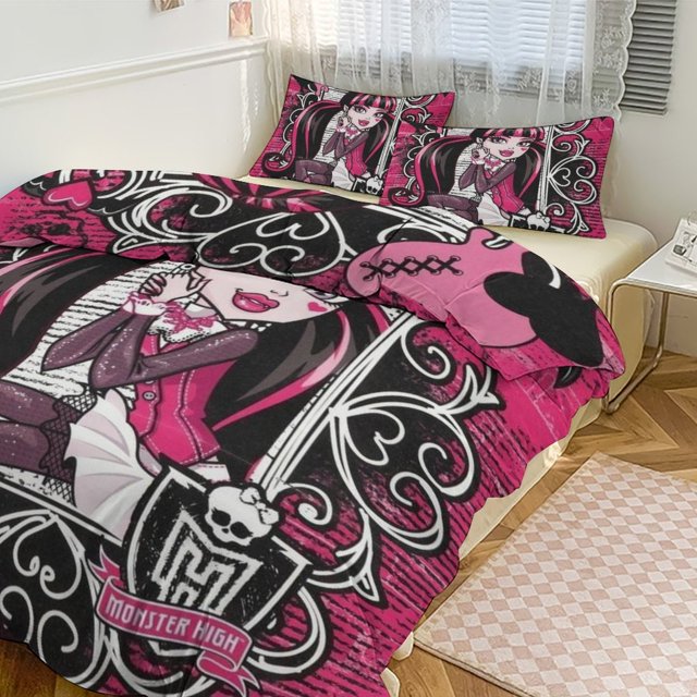 Monster High 3piece Bed Set 1Cover and 2 Pillowcases Sizes Twin, Full