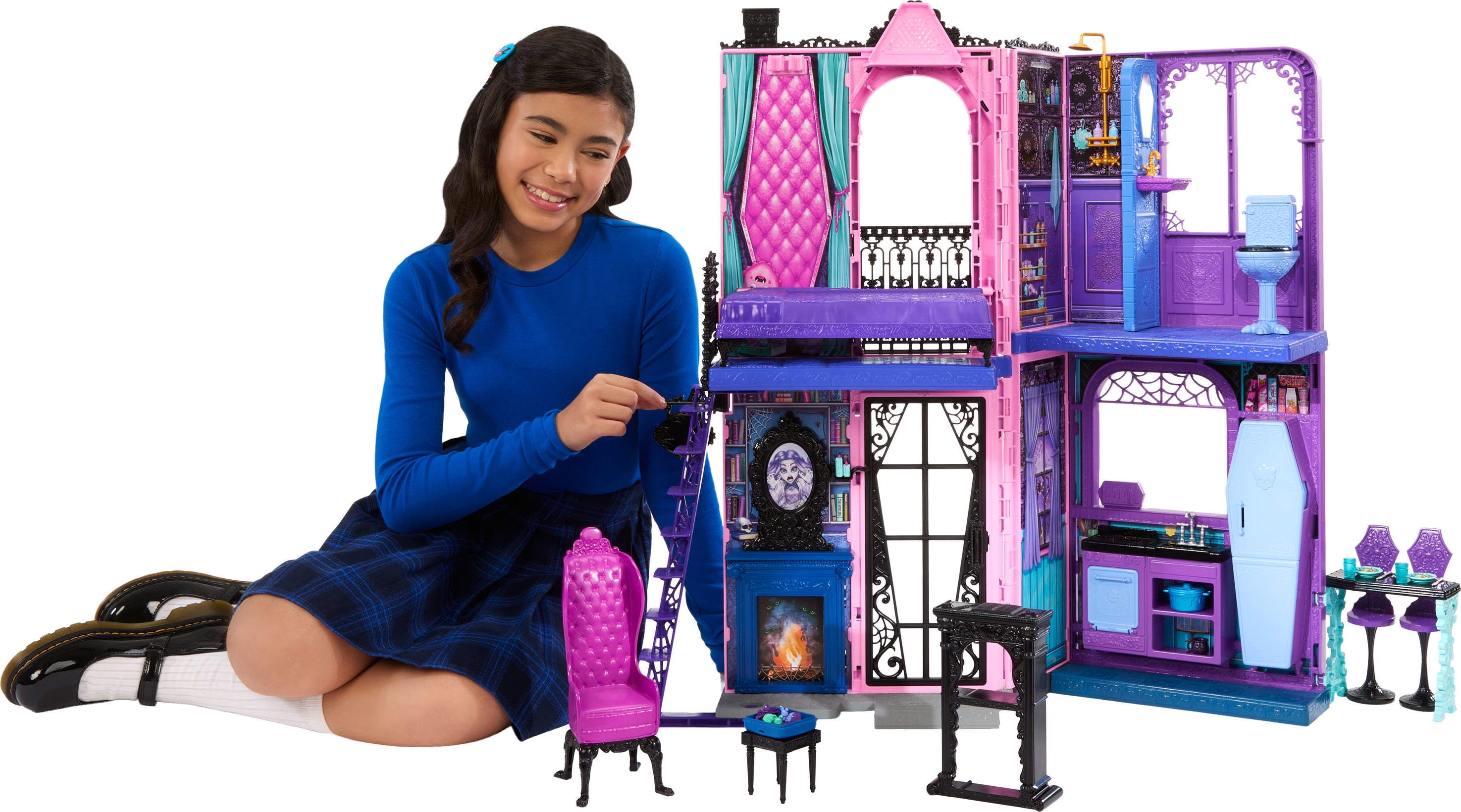 Monster High Boo-tique Hotel Doll House with Spooky Surprises in Every Room and 13+ Accessories