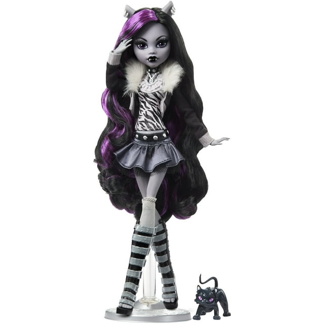 Monster High Doll With Posters, Clawdeen Wolf In Black And White 