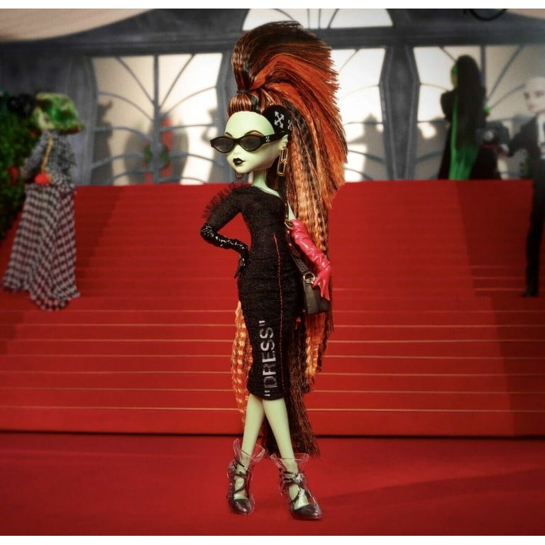 その他 off-white monsterhigh electra melodydoll off-white monsterhigh electra melodydoll - メルカリ