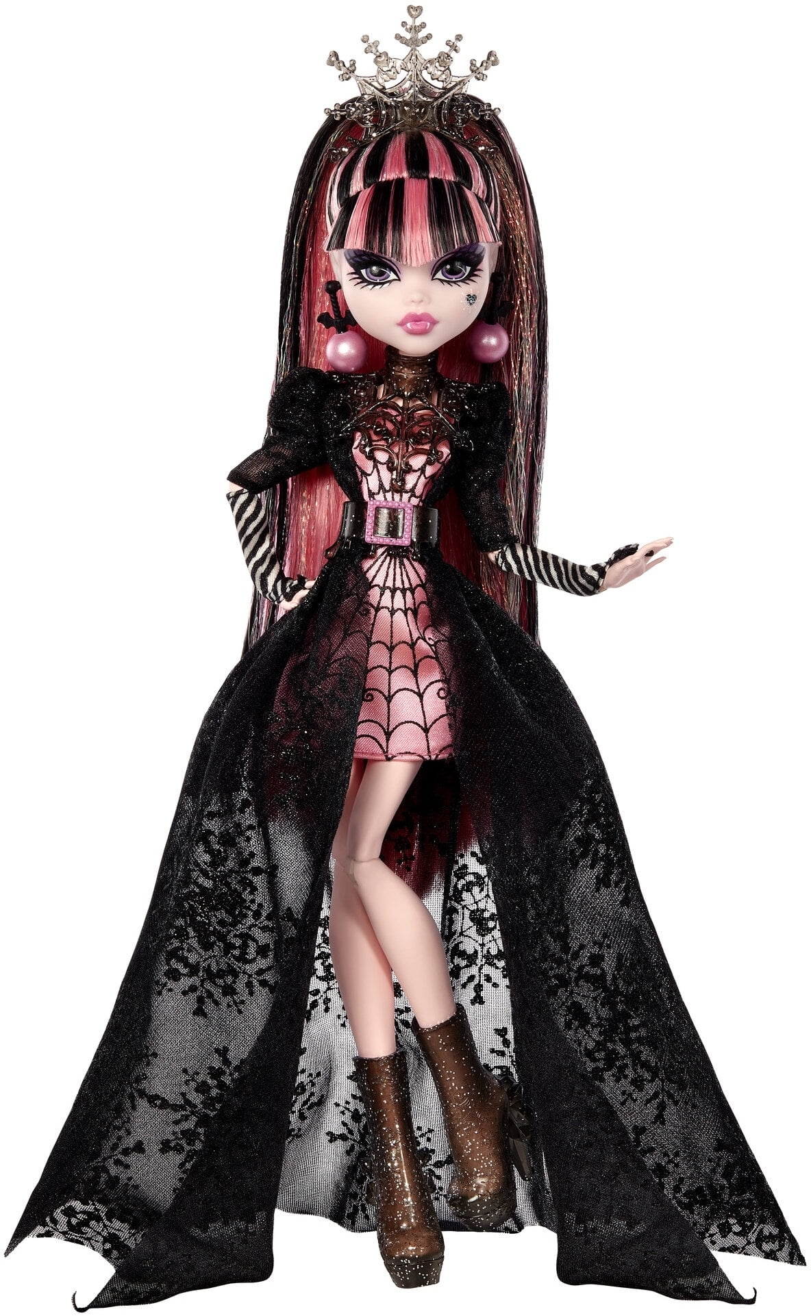 Monster High Draculaura Fashion Doll with Pink & Black Hair, Signature  Look, Accessories & Pet Bat