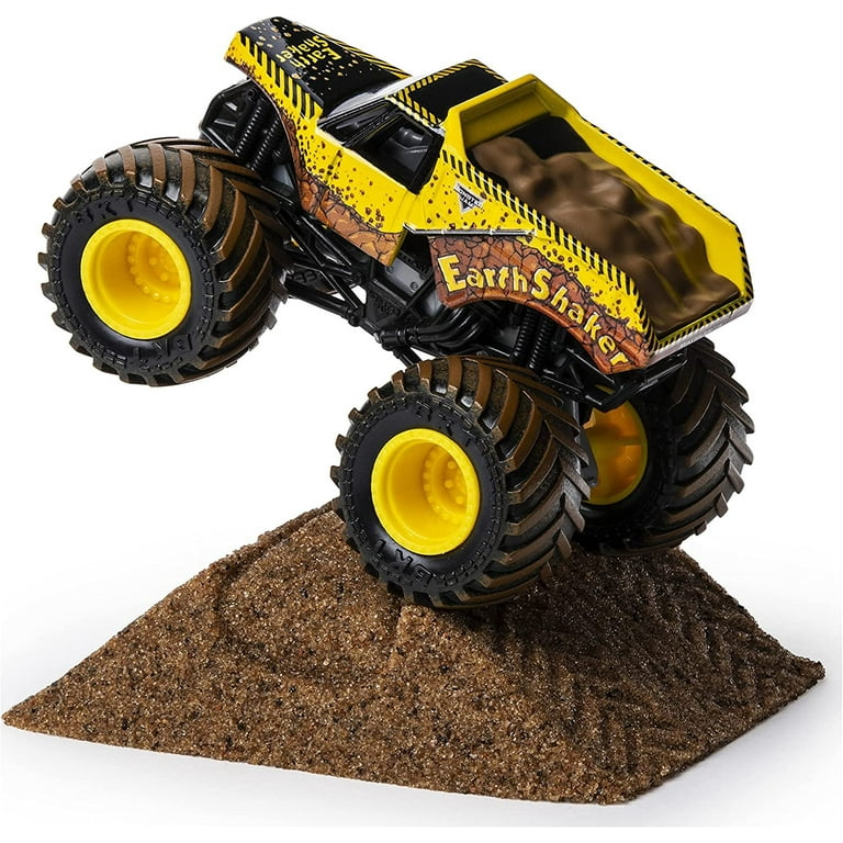 Monster Jam Earth Shaker Starter Set with 8oz Monster Dirt and